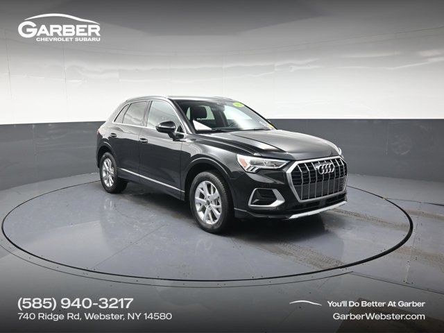 2024 Audi Q3 Premium