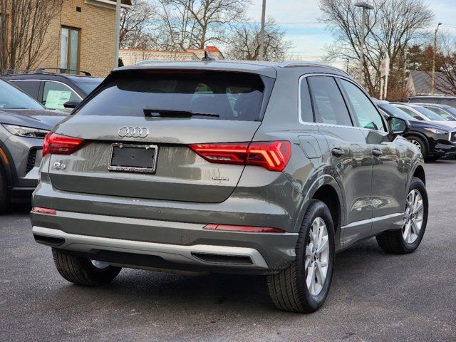 2024 Audi Q3 Premium