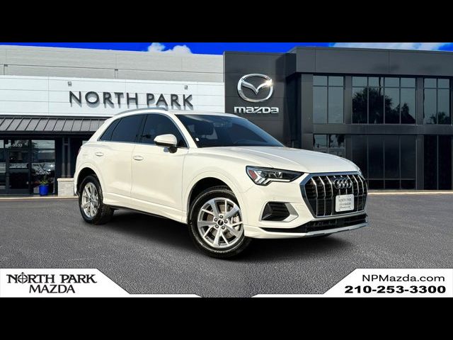 2024 Audi Q3 Premium