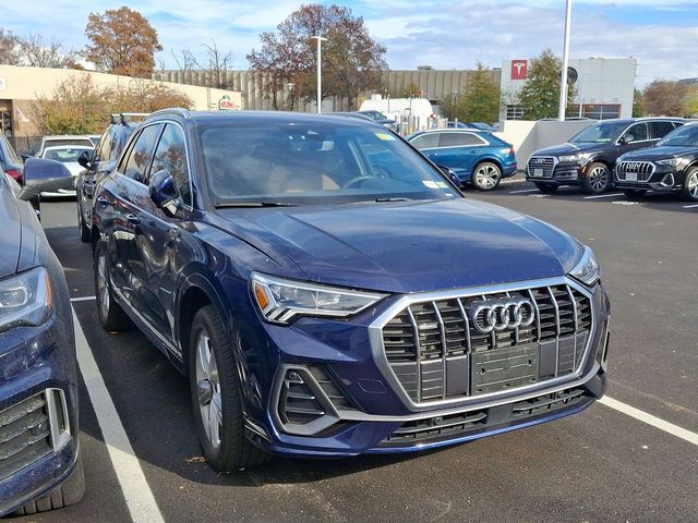 2024 Audi Q3 S Line Premium