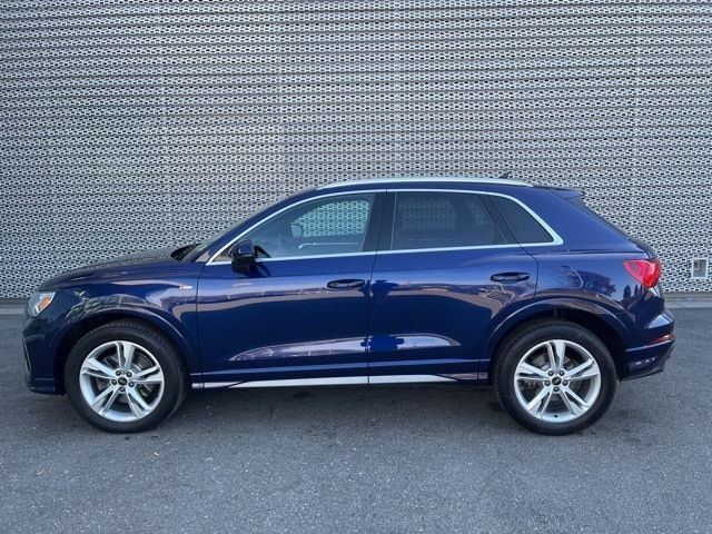 2024 Audi Q3 S Line Premium