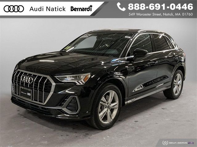 2024 Audi Q3 S Line Premium