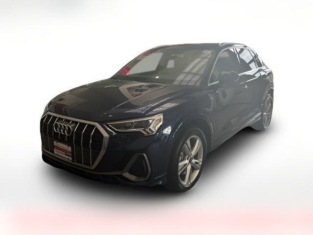 2024 Audi Q3 S Line Premium