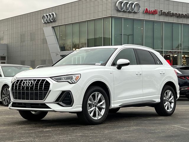 2024 Audi Q3 S Line Premium