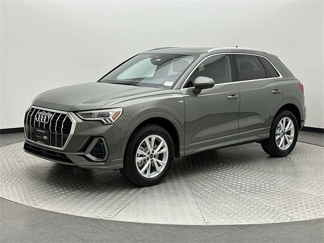 2024 Audi Q3 S Line Premium