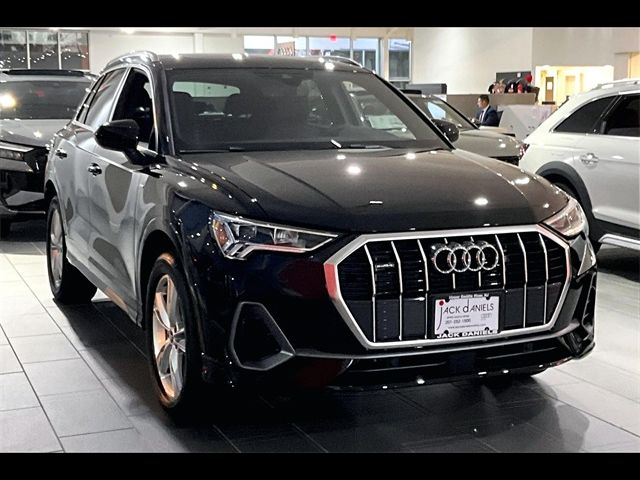 2024 Audi Q3 S Line Premium