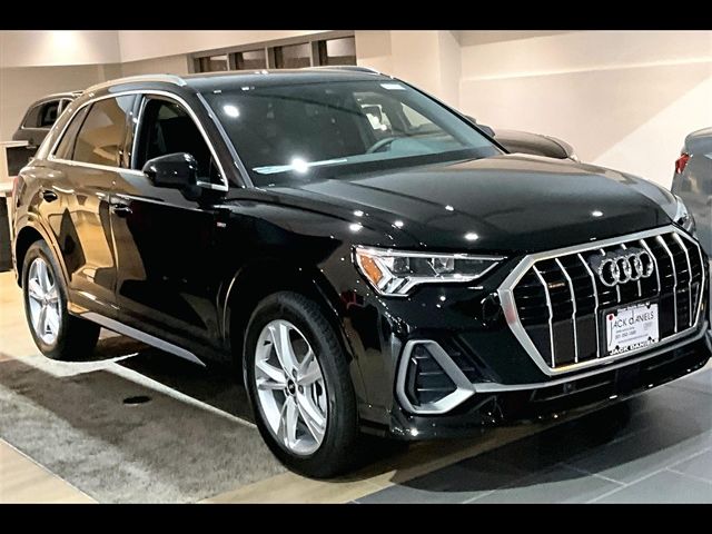 2024 Audi Q3 S Line Premium