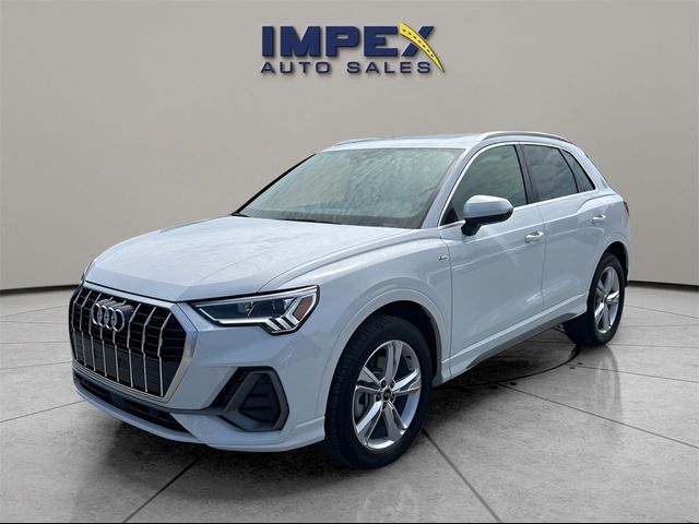 2024 Audi Q3 S Line Premium