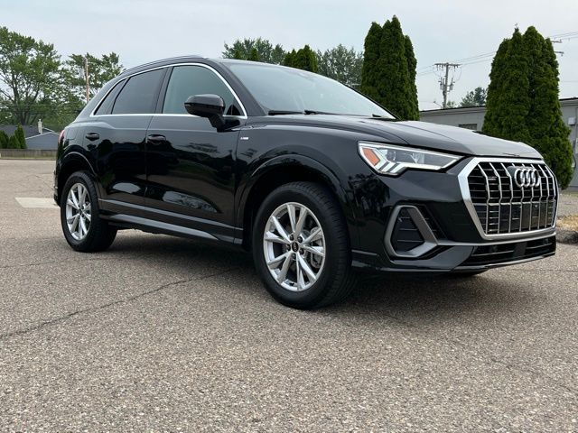 2024 Audi Q3 S Line Premium