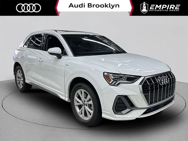 2024 Audi Q3 S Line Premium