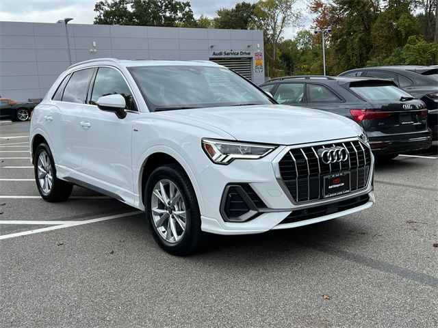 2024 Audi Q3 S Line Premium