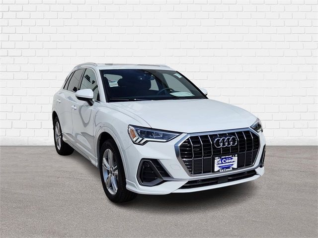 2024 Audi Q3 S Line Premium