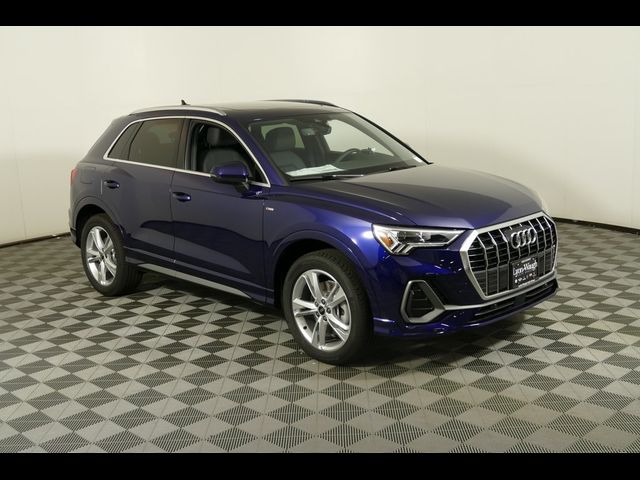 2024 Audi Q3 S Line Premium