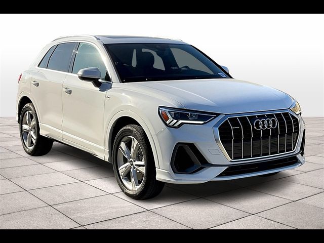 2024 Audi Q3 S Line Premium