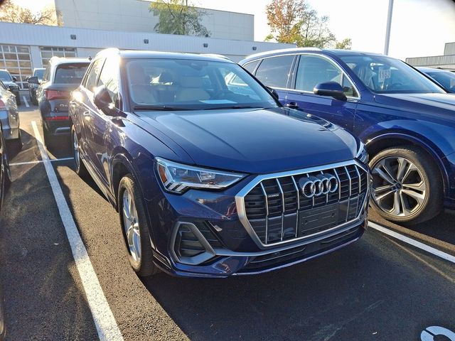 2024 Audi Q3 S Line Premium