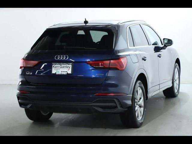 2024 Audi Q3 S Line Premium