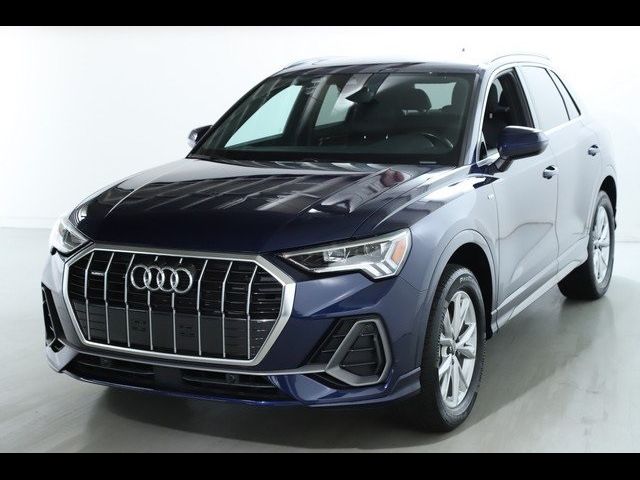 2024 Audi Q3 S Line Premium