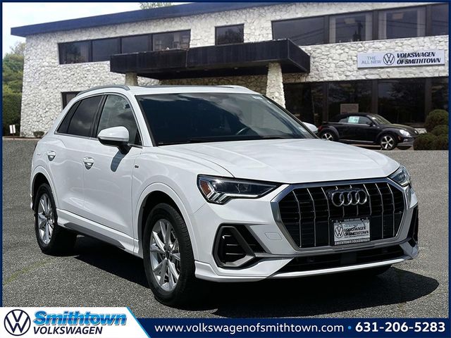 2024 Audi Q3 S Line Premium