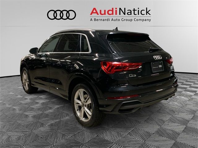 2024 Audi Q3 S Line Premium