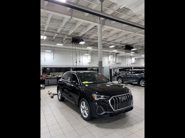 2024 Audi Q3 S Line Premium