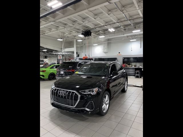 2024 Audi Q3 S Line Premium