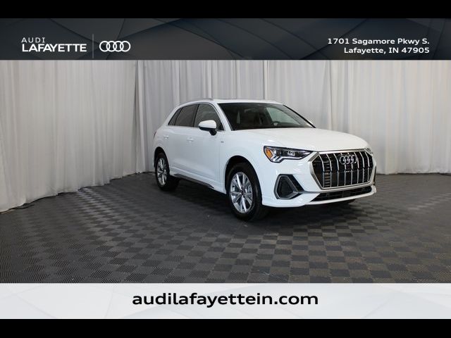 2024 Audi Q3 S Line Premium