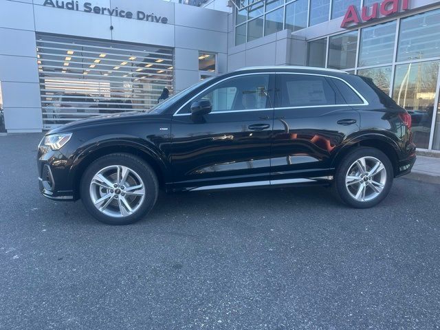 2024 Audi Q3 S Line Premium