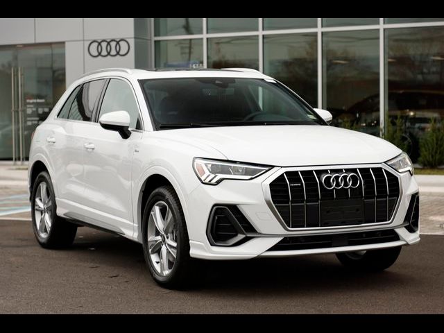 2024 Audi Q3 S Line Premium