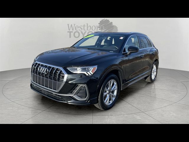 2024 Audi Q3 S Line Premium