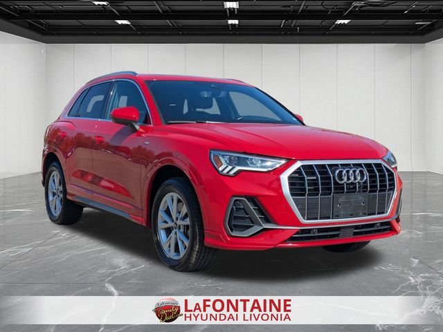 2024 Audi Q3 S Line Premium