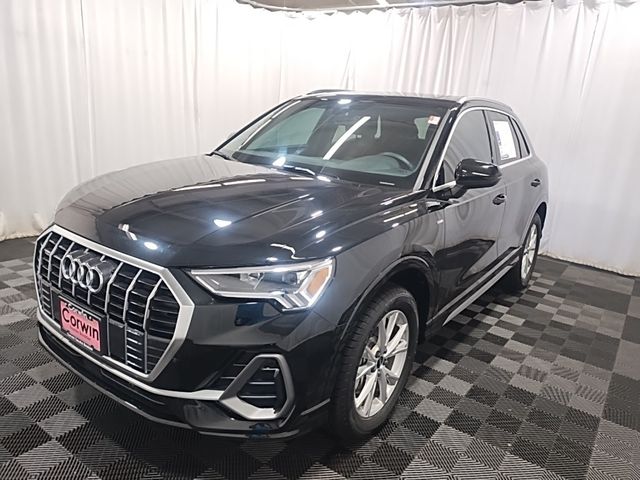 2024 Audi Q3 S Line Premium