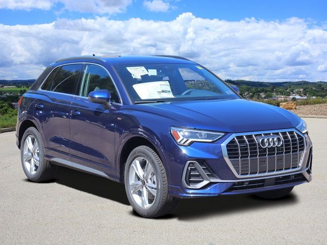 2024 Audi Q3 S Line Premium