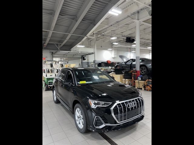 2024 Audi Q3 S Line Premium