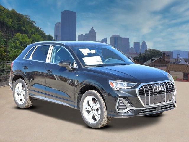 2024 Audi Q3 S Line Premium