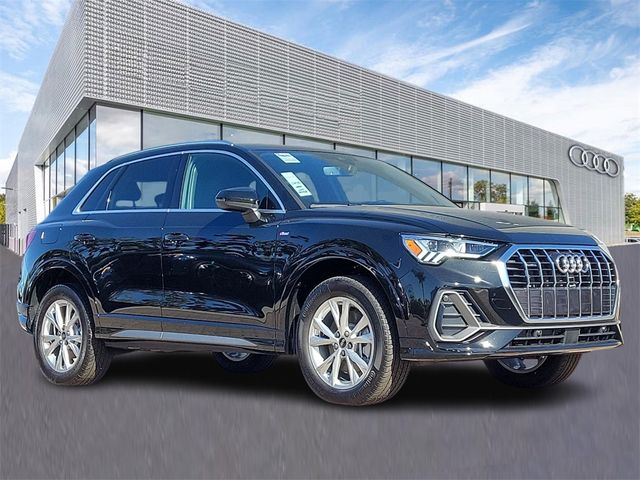 2024 Audi Q3 S Line Premium