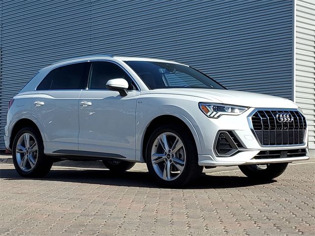 2024 Audi Q3 S Line Premium