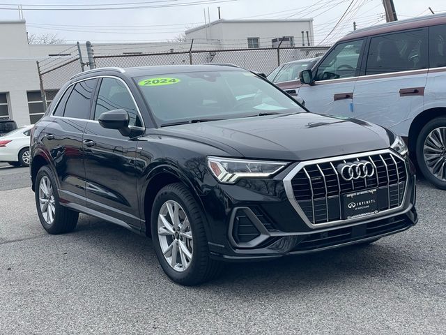 2024 Audi Q3 S Line Premium