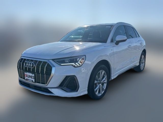 2024 Audi Q3 S Line Premium