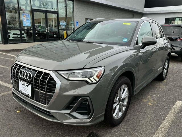 2024 Audi Q3 S Line Premium