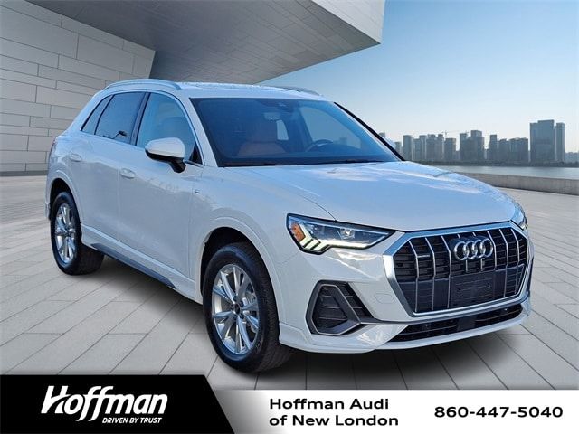 2024 Audi Q3 S Line Premium