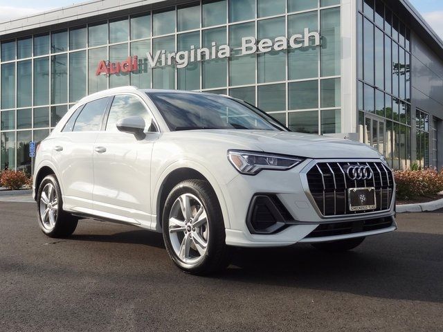 2024 Audi Q3 S Line Premium