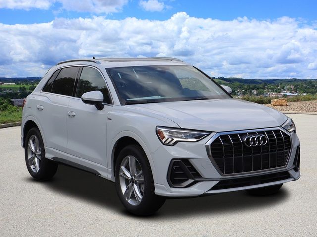 2024 Audi Q3 S Line Premium