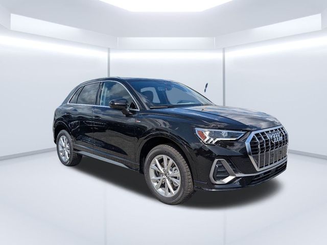 2024 Audi Q3 S Line Premium