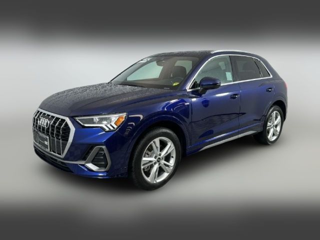 2024 Audi Q3 S Line Premium