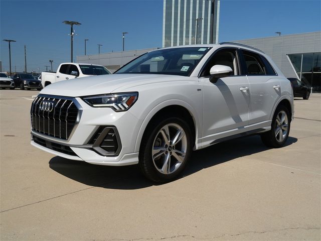 2024 Audi Q3 S Line Premium