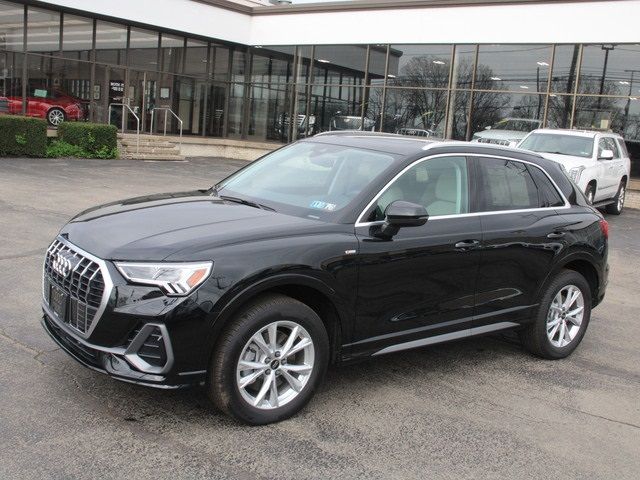 2024 Audi Q3 S Line Premium