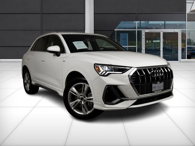 2024 Audi Q3 S Line Premium