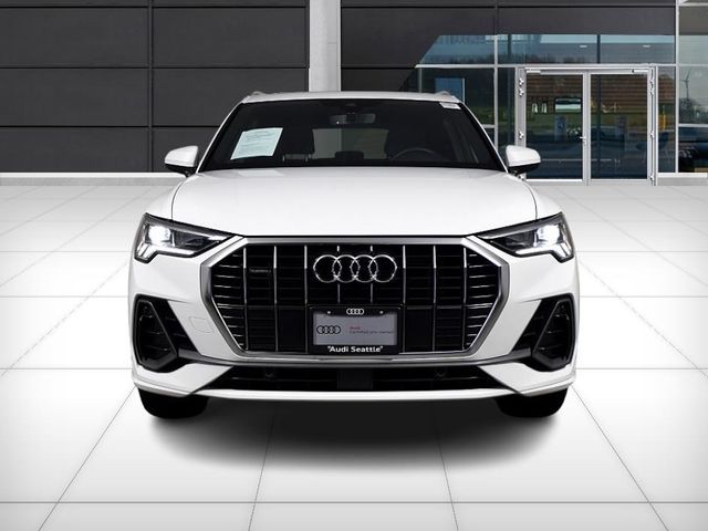 2024 Audi Q3 S Line Premium