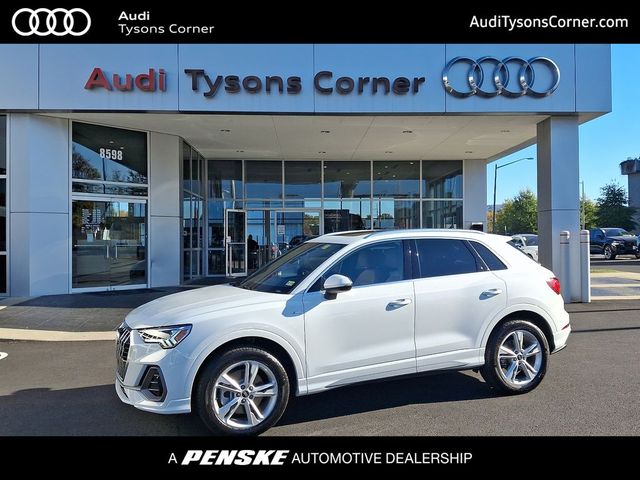 2024 Audi Q3 S Line Premium