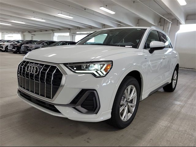 2024 Audi Q3 S Line Premium